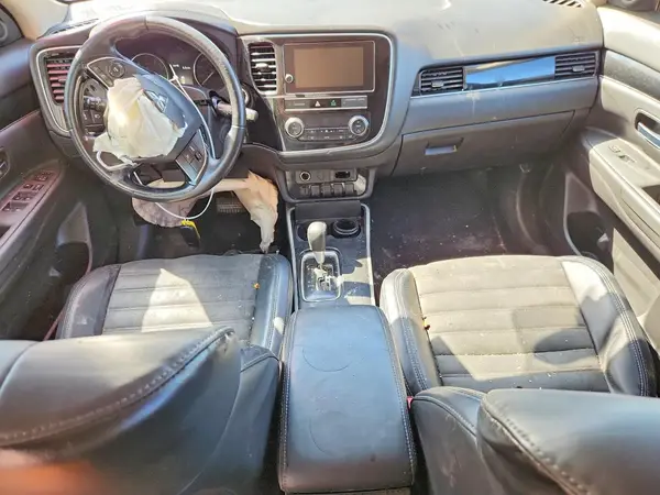 JA4AD3A32KZ045016 2019 MITSUBISHI OUTLANDER - Image 8