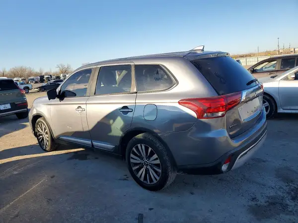 JA4AD3A32KZ045338 2019 MITSUBISHI OUTLANDER - Image 2