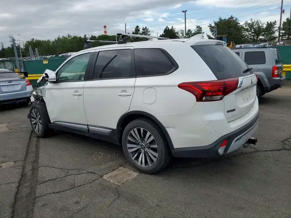 JA4AD3A32KZ055450 2019 MITSUBISHI OUTLANDER - Image 2