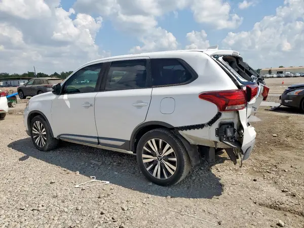 JA4AD3A32KZ056033 2019 MITSUBISHI OUTLANDER - Image 2