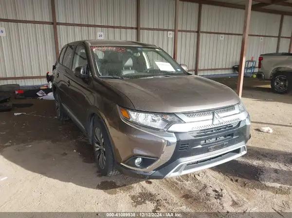 JA4AD3A32LZ003737 2020 MITSUBISHI OUTLANDER - Image 1