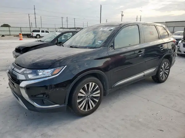 JA4AD3A32LZ003818 2020 MITSUBISHI OUTLANDER - Image 1