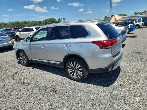 JA4AD3A32LZ020778 2020 MITSUBISHI OUTLANDER - Image 2