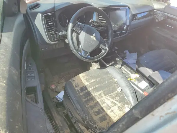 JA4AD3A32LZ025074 2020 MITSUBISHI OUTLANDER - Image 8