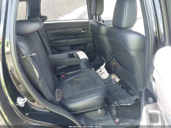 JA4AD3A32LZ031764 2020 MITSUBISHI OUTLANDER - Image 8