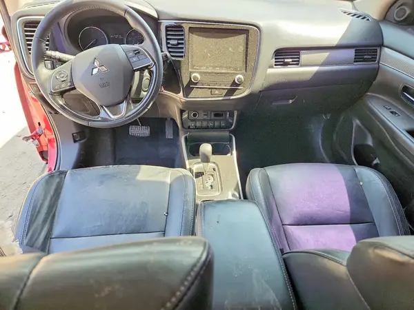 JA4AD3A32LZ031814 2020 MITSUBISHI OUTLANDER - Image 8