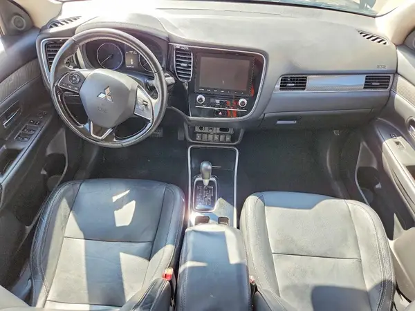 JA4AD3A32LZ034714 2020 MITSUBISHI OUTLANDER - Image 8