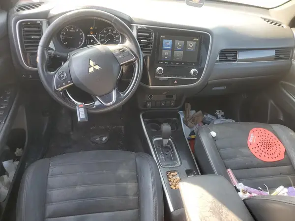 JA4AD3A32LZ036768 2020 MITSUBISHI OUTLANDER - Image 8