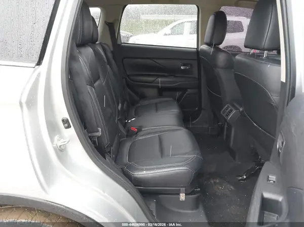 JA4AD3A32LZ038634 2020 MITSUBISHI OUTLANDER - Image 8