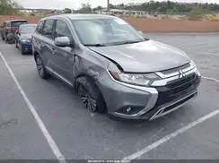 JA4AD3A32LZ048029 2020 MITSUBISHI OUTLANDER