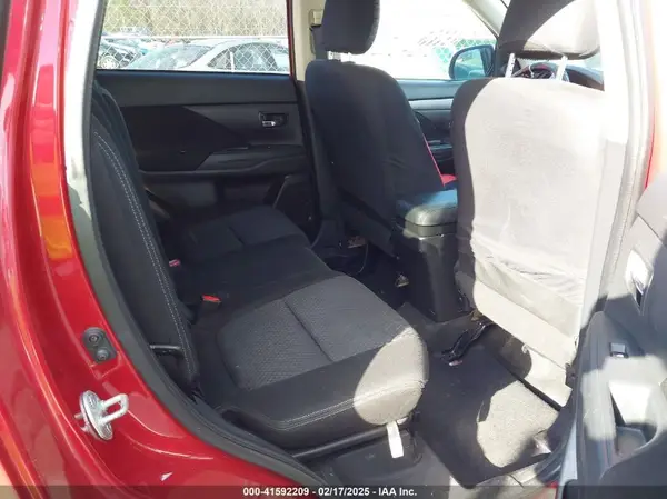 JA4AD3A33GZ001355 2016 MITSUBISHI OUTLANDER - Image 8