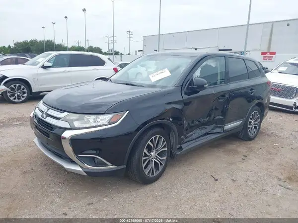 JA4AD3A33GZ003591 2016 MITSUBISHI OUTLANDER - Image 2