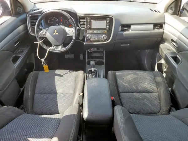 JA4AD3A33GZ007186 2016 MITSUBISHI OUTLANDER - Image 8