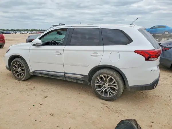 JA4AD3A33GZ009097 2016 MITSUBISHI OUTLANDER - Image 2