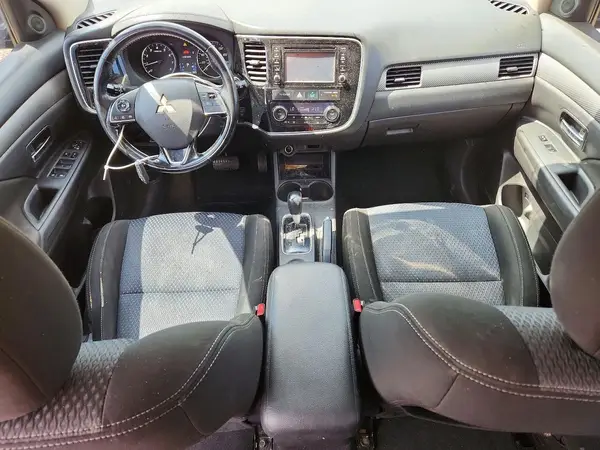 JA4AD3A33GZ020388 2016 MITSUBISHI OUTLANDER - Image 8