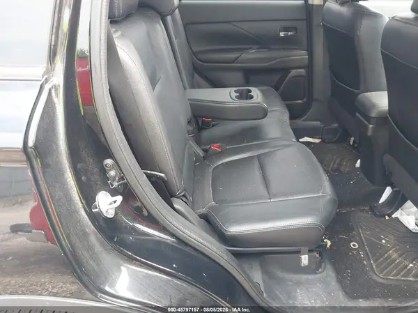 JA4AD3A33GZ022612 2016 MITSUBISHI OUTLANDER - Image 8