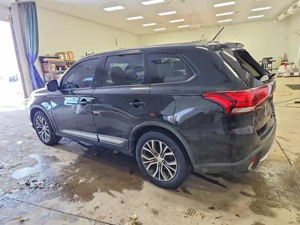 JA4AD3A33GZ026062 2016 MITSUBISHI OUTLANDER - Image 2