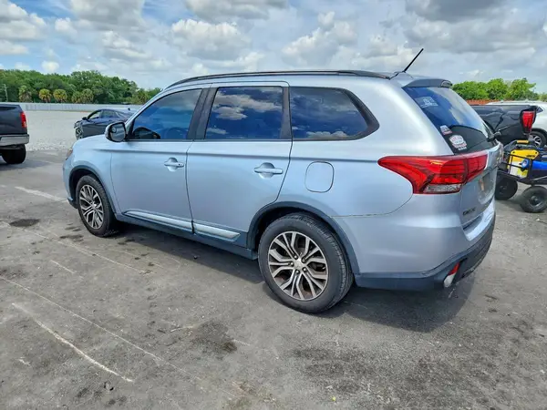 JA4AD3A33GZ050037 2016 MITSUBISHI OUTLANDER - Image 2