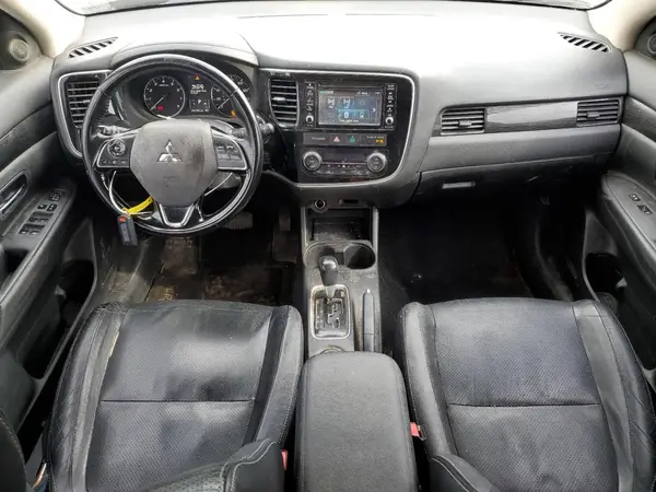 JA4AD3A33GZ062043 2016 MITSUBISHI OUTLANDER - Image 8