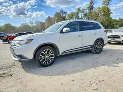 JA4AD3A33HZ037189 2017 MITSUBISHI OUTLANDER