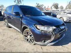 JA4AD3A33HZ055904 2017 MITSUBISHI OUTLANDER