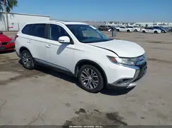 JA4AD3A33HZ058690 2017 MITSUBISHI OUTLANDER