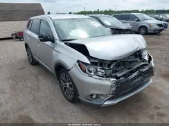 JA4AD3A33JZ000875 2018 MITSUBISHI OUTLANDER
