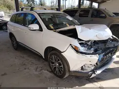 JA4AD3A33JZ002979 2018 MITSUBISHI OUTLANDER