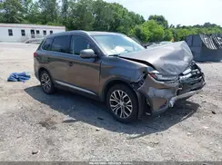 JA4AD3A33JZ014095 2018 MITSUBISHI OUTLANDER