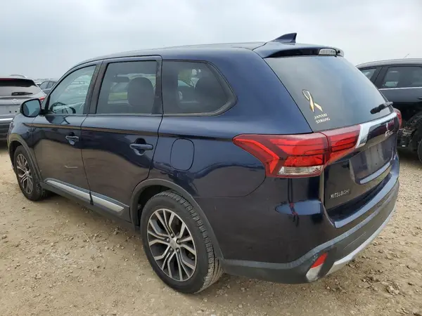 JA4AD3A33JZ014338 2018 MITSUBISHI OUTLANDER - Image 2