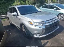 JA4AD3A33JZ016946 2018 MITSUBISHI OUTLANDER