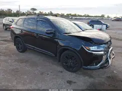 JA4AD3A33JZ019491 2018 MITSUBISHI OUTLANDER