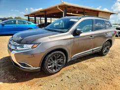 JA4AD3A33JZ019572 2018 MITSUBISHI OUTLANDER