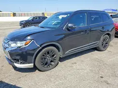 JA4AD3A33JZ021628 2018 MITSUBISHI OUTLANDER