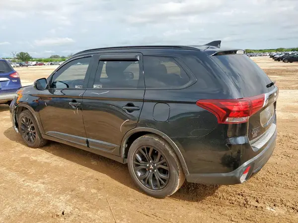 JA4AD3A33JZ022150 2018 MITSUBISHI OUTLANDER - Image 2