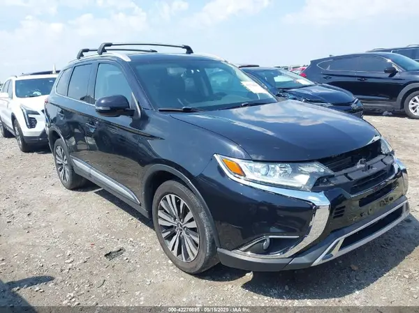 JA4AD3A33KZ005401 2019 MITSUBISHI OUTLANDER - Image 1