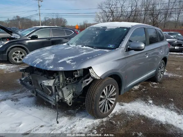 JA4AD3A33KZ006788 2019 MITSUBISHI OUTLANDER - Image 2