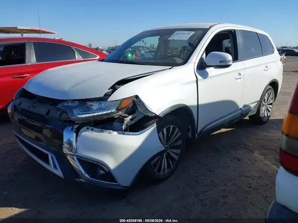 JA4AD3A33KZ009125 2019 MITSUBISHI OUTLANDER - Image 2