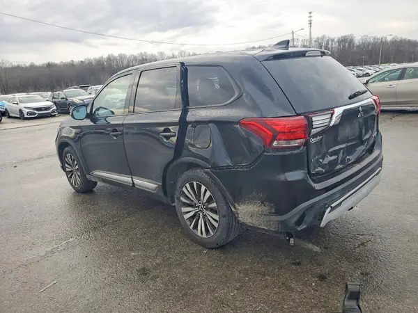 JA4AD3A33KZ012185 2019 MITSUBISHI OUTLANDER - Image 2