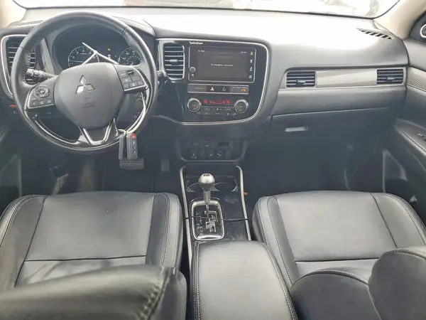 JA4AD3A33KZ012770 2019 MITSUBISHI OUTLANDER - Image 8