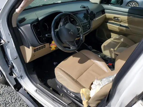 JA4AD3A33KZ013269 2019 MITSUBISHI OUTLANDER - Image 8