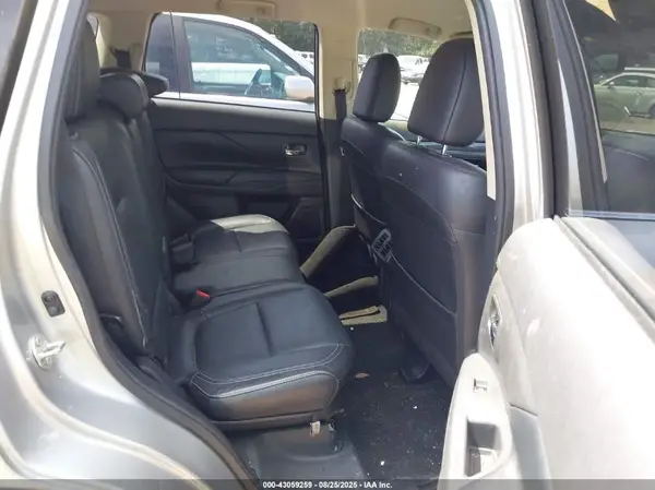JA4AD3A33KZ022344 2019 MITSUBISHI OUTLANDER - Image 8