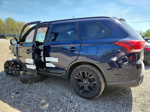 JA4AD3A33KZ025163 2019 MITSUBISHI OUTLANDER - Image 2