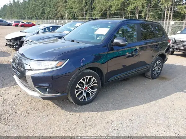JA4AD3A33KZ032498 2019 MITSUBISHI OUTLANDER - Image 2