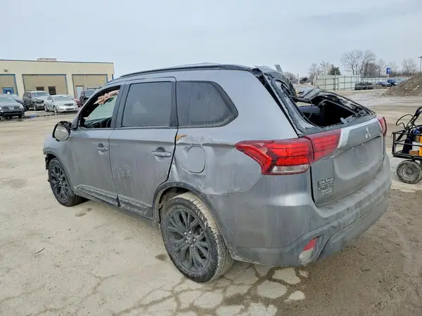 JA4AD3A33KZ032551 2019 MITSUBISHI OUTLANDER - Image 2