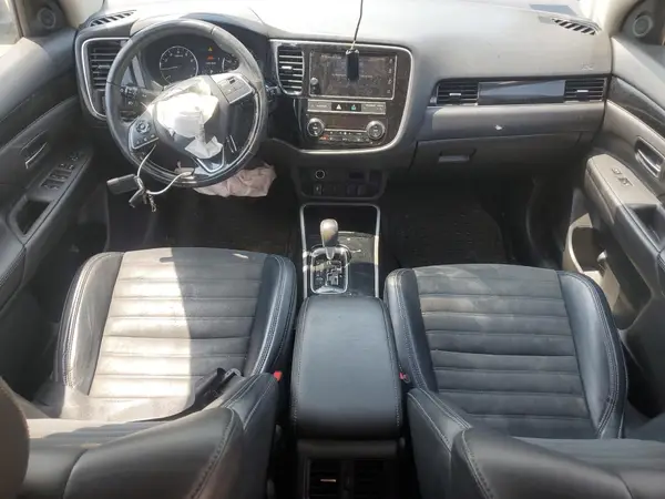 JA4AD3A33KZ042531 2019 MITSUBISHI OUTLANDER - Image 8