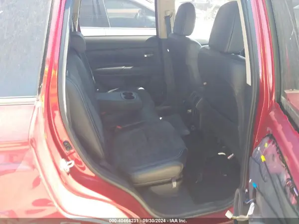 JA4AD3A33KZ045218 2019 MITSUBISHI OUTLANDER - Image 8