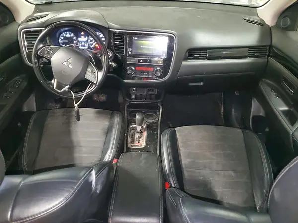 JA4AD3A33KZ045686 2019 MITSUBISHI OUTLANDER - Image 8