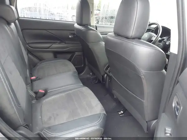 JA4AD3A33KZ049690 2019 MITSUBISHI OUTLANDER - Image 8