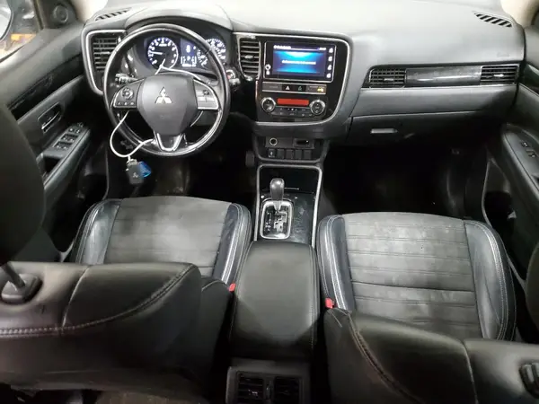 JA4AD3A33KZ050211 2019 MITSUBISHI OUTLANDER - Image 8